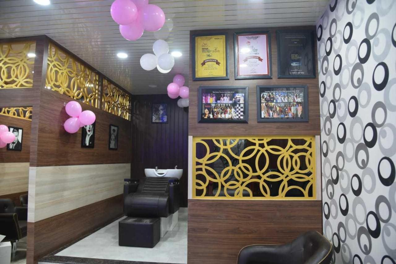 Hotel Centre Point Gorakhpur Exteriör bild